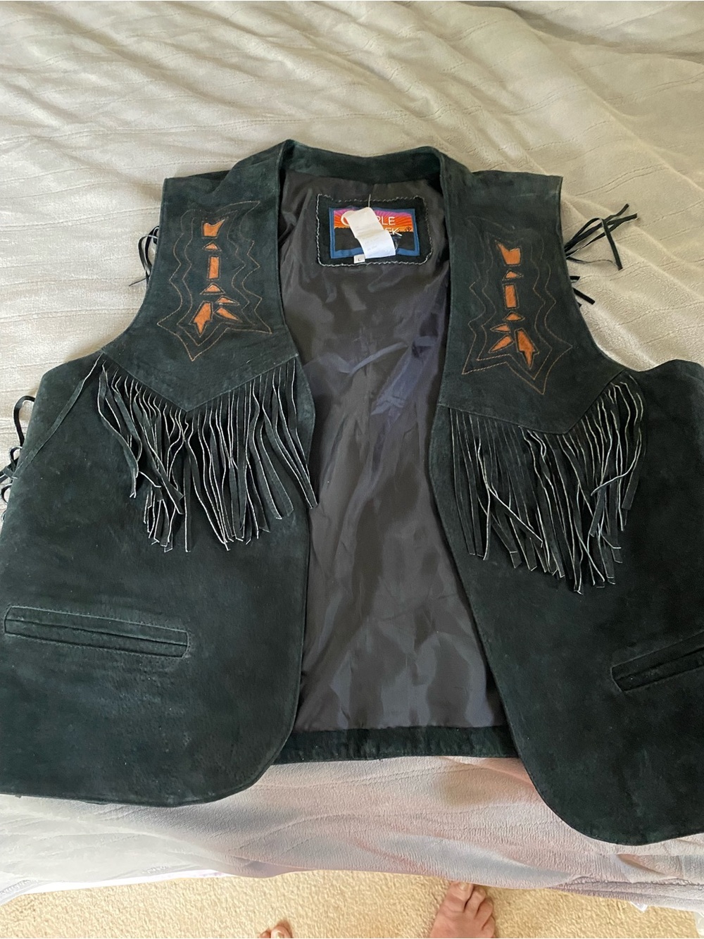 Ripple Creek Women's Black Suede Fringe Vest - Picture 2 of 5